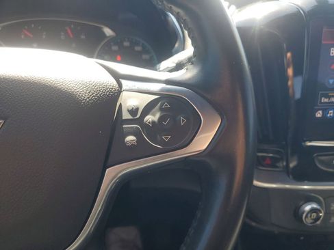 Used 2022 Chevrolet Traverse LT image 22