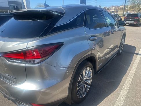 Used 2022 Lexus RX 450h AWD w/ Luxury Package image 9