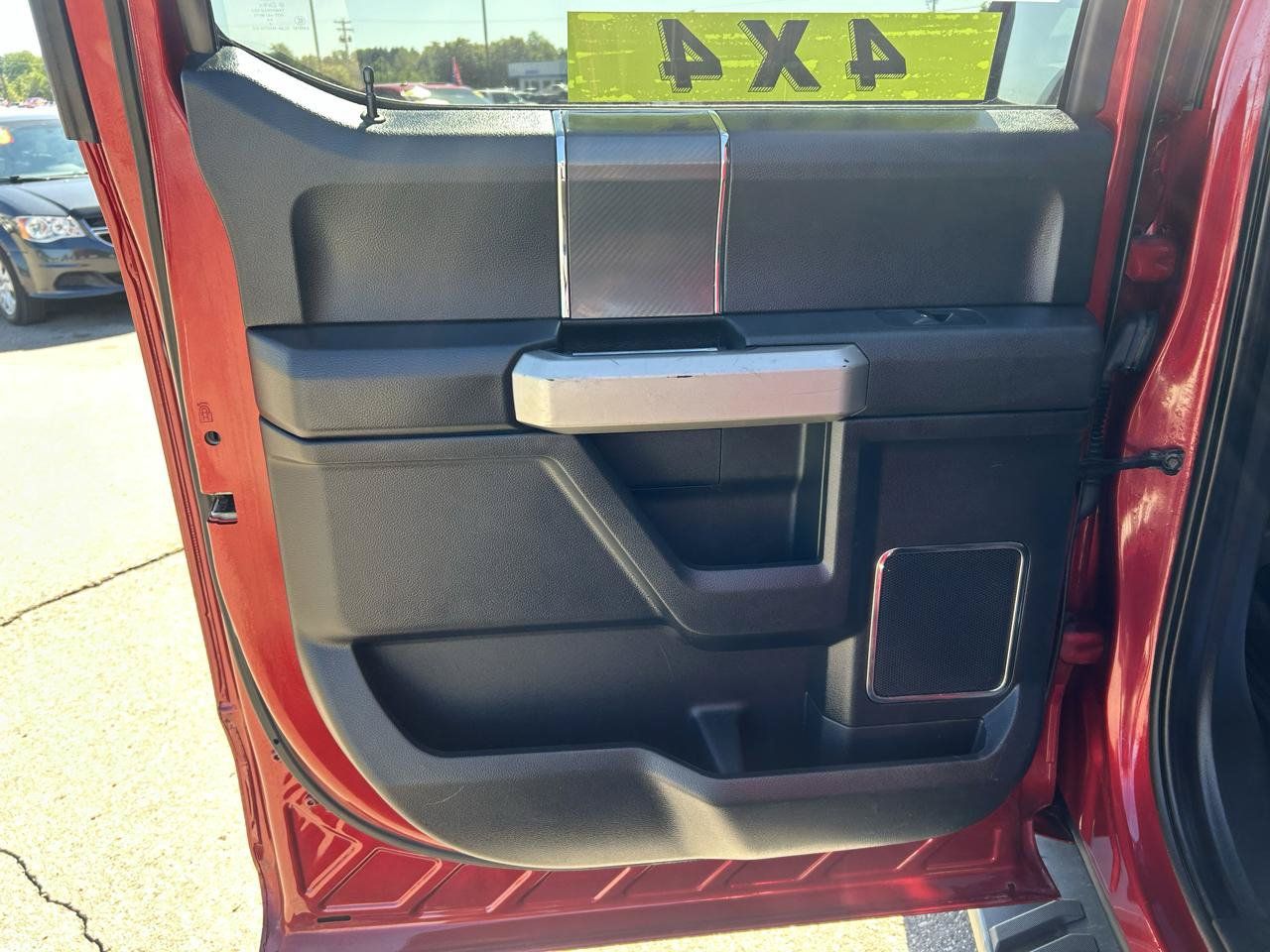 Used 2019 Ford F150 Lariat w/ Equipment Group 502A Luxury AWD/4WD image 13