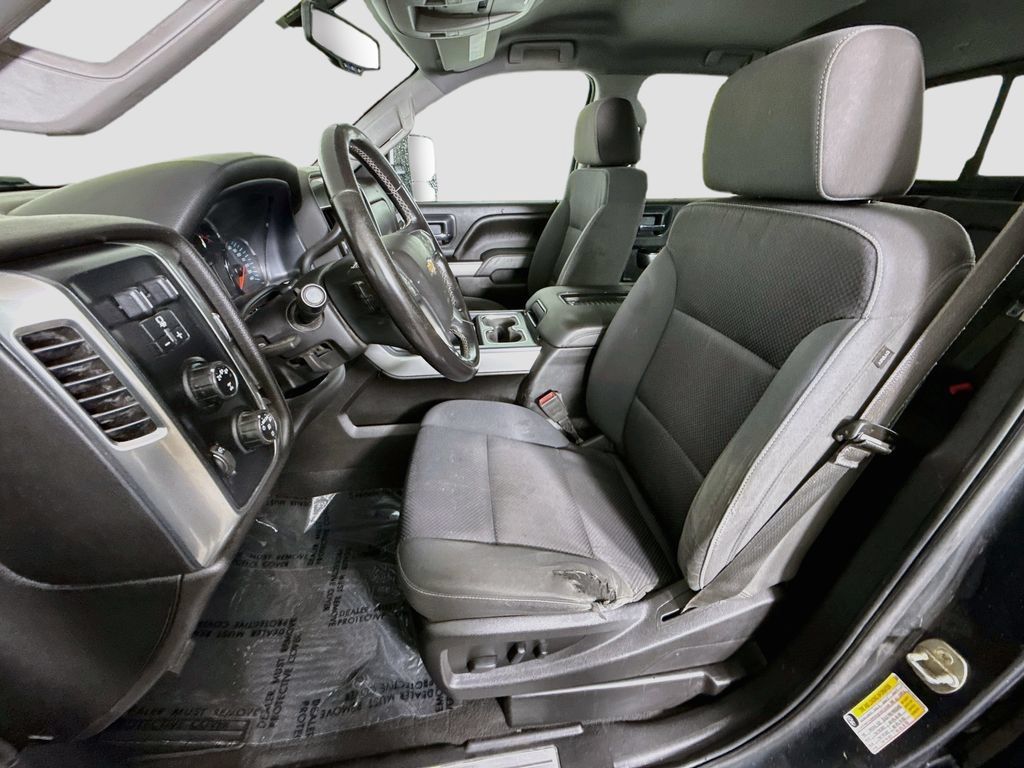 Used 2019 Chevrolet Silverado 2500 LT w/ LT Convenience Package AWD/4WD image 17