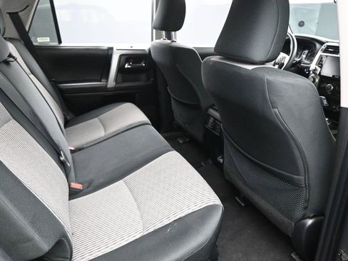 Used 2024 Toyota 4Runner SR5 AWD/4WD image 29