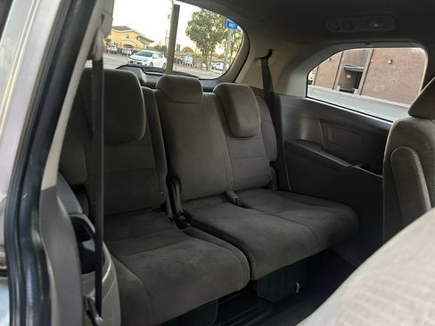 Used 2012 Honda Odyssey LX image 14