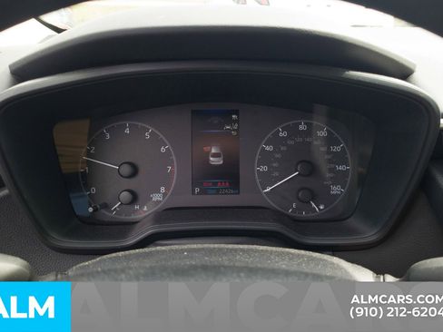 Used 2025 Toyota Corolla LE image 12
