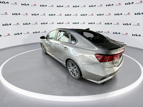 Used 2023 Kia Forte GT-Line image 6