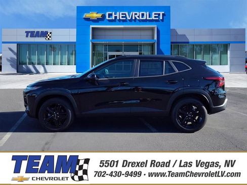 New 2026 Chevrolet Trax ACTIV w/ Driver Confidence Package image 1