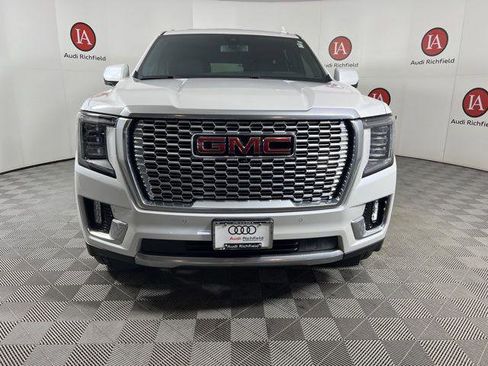 Used 2022 GMC Yukon Denali image 2