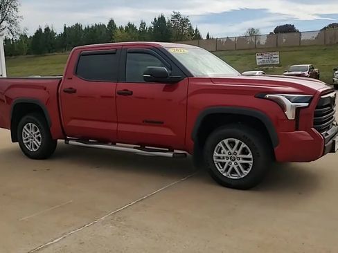 Used 2022 Toyota Tundra SR5 image 2