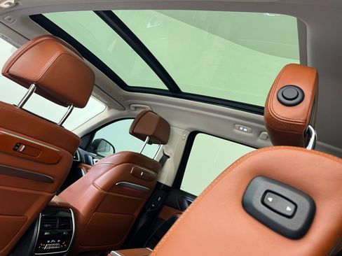 Used 2025 BMW X7 xDrive40i image 33
