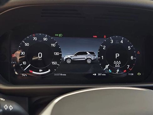 New 2025 Land Rover Discovery Dynamic SE image 20