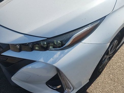 Used 2021 Toyota Prius Prime Limited w/ Carpet Mat Package (TMS) FWD image 5