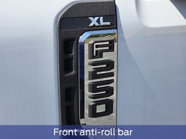 New 2026 Ford F250 XL w/ XL Chrome Package AWD/4WD image 16