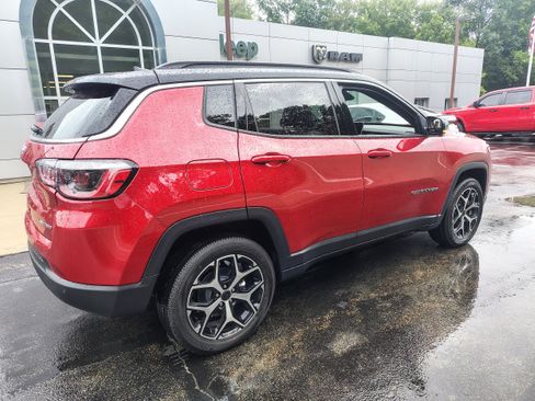 New 2026 Jeep Compass Limited AWD/4WD image 15