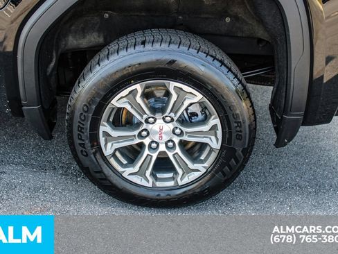 Used 2025 GMC Sierra 1500 SLT RWD image 15