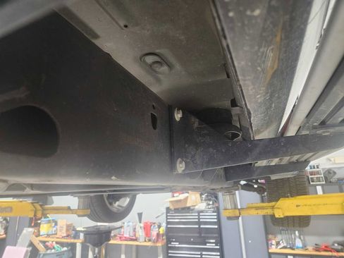 Used 2003 Chevrolet SSR w/ Preferred Equipment Group image 21