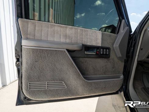 Used 1994 Chevrolet Silverado 1500 2WD Regular Cab image 44