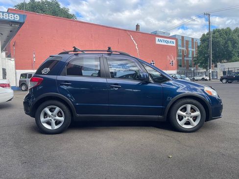 Used 2008 Suzuki SX4 AWD Hatchback image 6