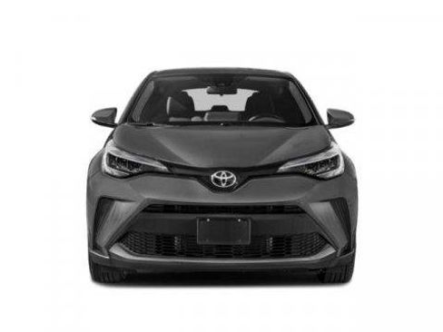 Certified 2022 Toyota C-HR XLE image 4