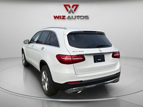 Used 2018 Mercedes-Benz GLC 300 4MATIC image 7