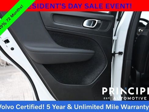 Certified 2023 Volvo C40 Recharge Core w/ Climate Package image 31