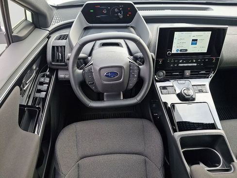 Used 2024 Subaru Solterra Premium image 12