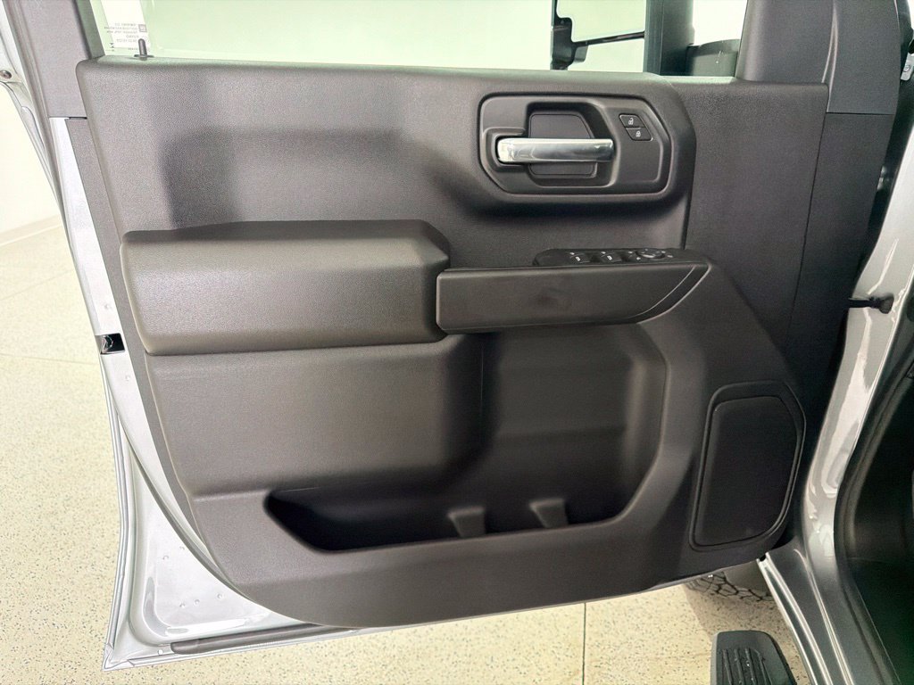 New 2026 Chevrolet Silverado 2500 Custom w/ Custom Value Package AWD/4WD image 19