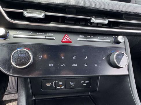 Certified 2025 Hyundai Sonata SEL image 24