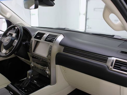 Used 2021 Lexus GX 460 Premium AWD/4WD image 48