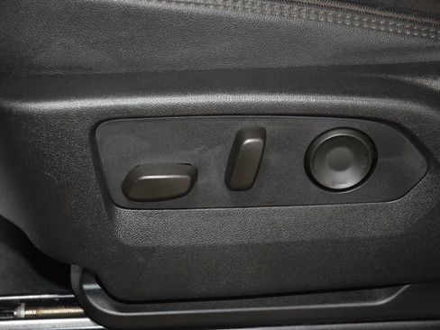 Used 2024 Chevrolet Tahoe High Country AWD/4WD image 39