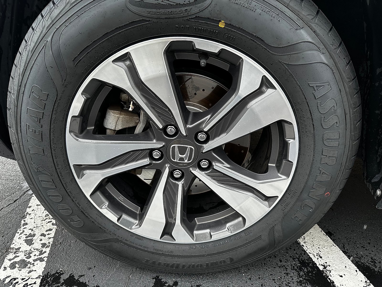 Used 2018 Honda CR-V LX image 9