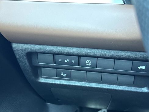 New 2026 Mitsubishi Outlander SEL image 30