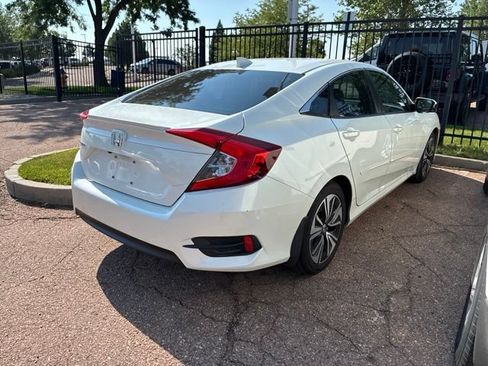 Used 2016 Honda Civic EX-L image 4