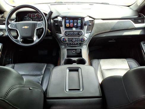 Used 2017 Chevrolet Suburban LT AWD/4WD image 11