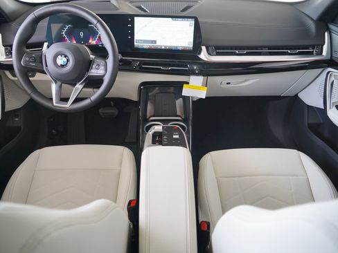 New 2026 BMW X2 xDrive28i w/ Technology Package AWD/4WD image 13