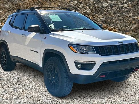 Used 2018 Jeep Compass Trailhawk image 10