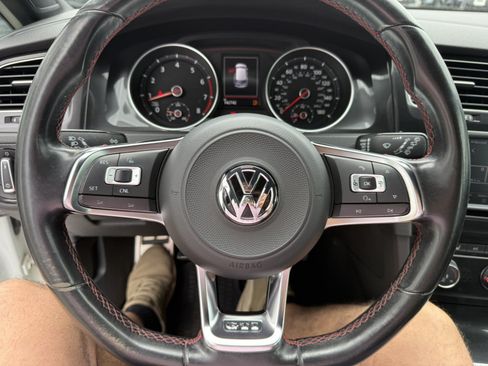 Used 2017 Volkswagen GTI S FWD image 13