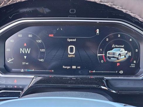 New 2026 GMC Sierra 1500 SLT w/ SLT Convenience Package image 11