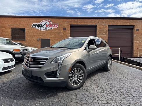 Used 2017 Cadillac XT5 Luxury w/ Driver Awareness Package FWD image 1