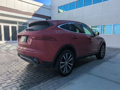 Used 2021 Jaguar E-PACE SE image 3