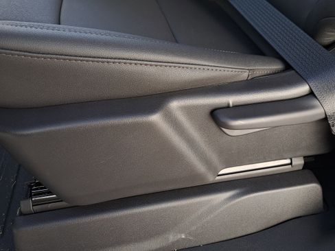 New 2026 GMC Sierra 1500 Pro w/ Pro Value Package image 18