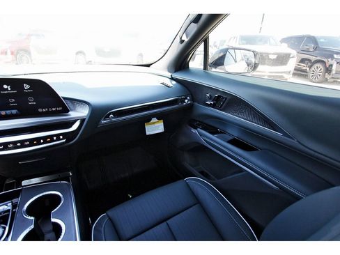 New 2026 Cadillac Lyriq Signature Sport image 10