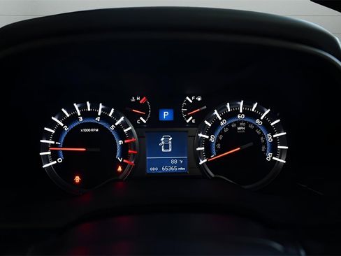 Used 2019 Toyota 4Runner Limited image 15