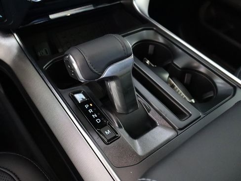 New 2025 Ford F150 Platinum w/ FX4 Off-Road Package image 22