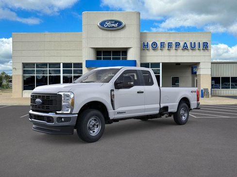 New 2025 Ford F250 XL w/ XL Chrome Package image 1