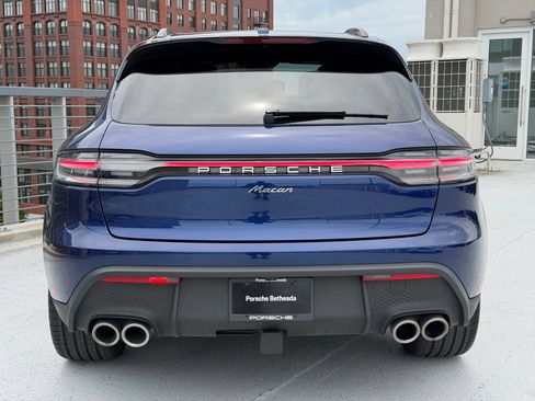 Certified 2026 Porsche Macan AWD/4WD image 6