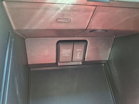 Used 2018 Honda Ridgeline RTL-E image 25