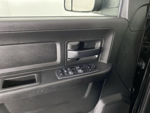 Used 2020 RAM 3500 Tradesman image 13