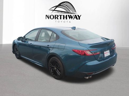 Used 2026 Toyota Camry SE w/ Convenience Package AWD/4WD image 10