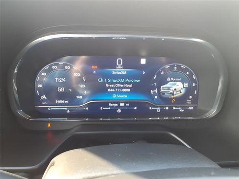 Used 2022 Chevrolet Suburban RST w/ Sport Performance Package image 22