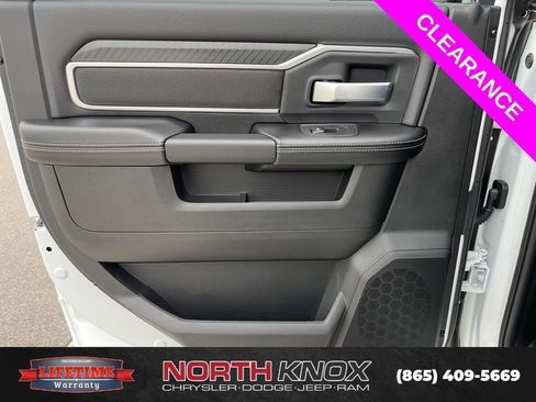 New 2026 RAM 2500 Big Horn AWD/4WD image 15