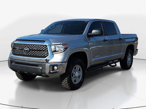 Used 2020 Toyota Tundra SR5 w/ SR5 Leather Package AWD/4WD image 11